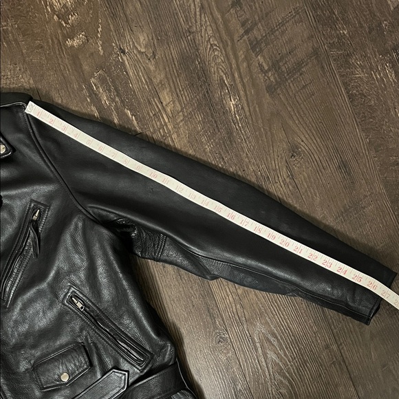 Black Leather Motorcycle Jacket - Picture 6 of 8